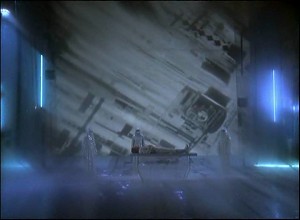 Dans cet autre pisode, Apollo est de nouveau captur par les Seraphs pour accomplir une mission pour eux. Il va faire la connaissance de John.